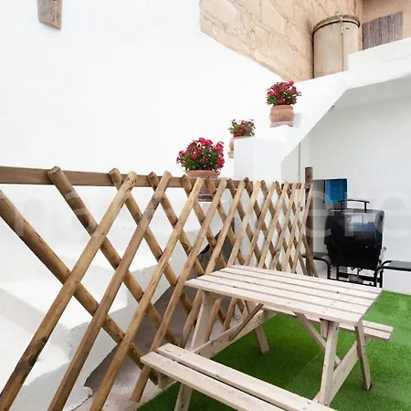 Sommerhaus Mit Pool In Der Altstadt 別荘
